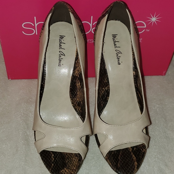 Michael Antonio Stiletto Heels - Picture 4 of 6